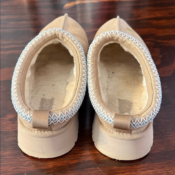 UGG Tazz II Sand - Picture 3 of 4
